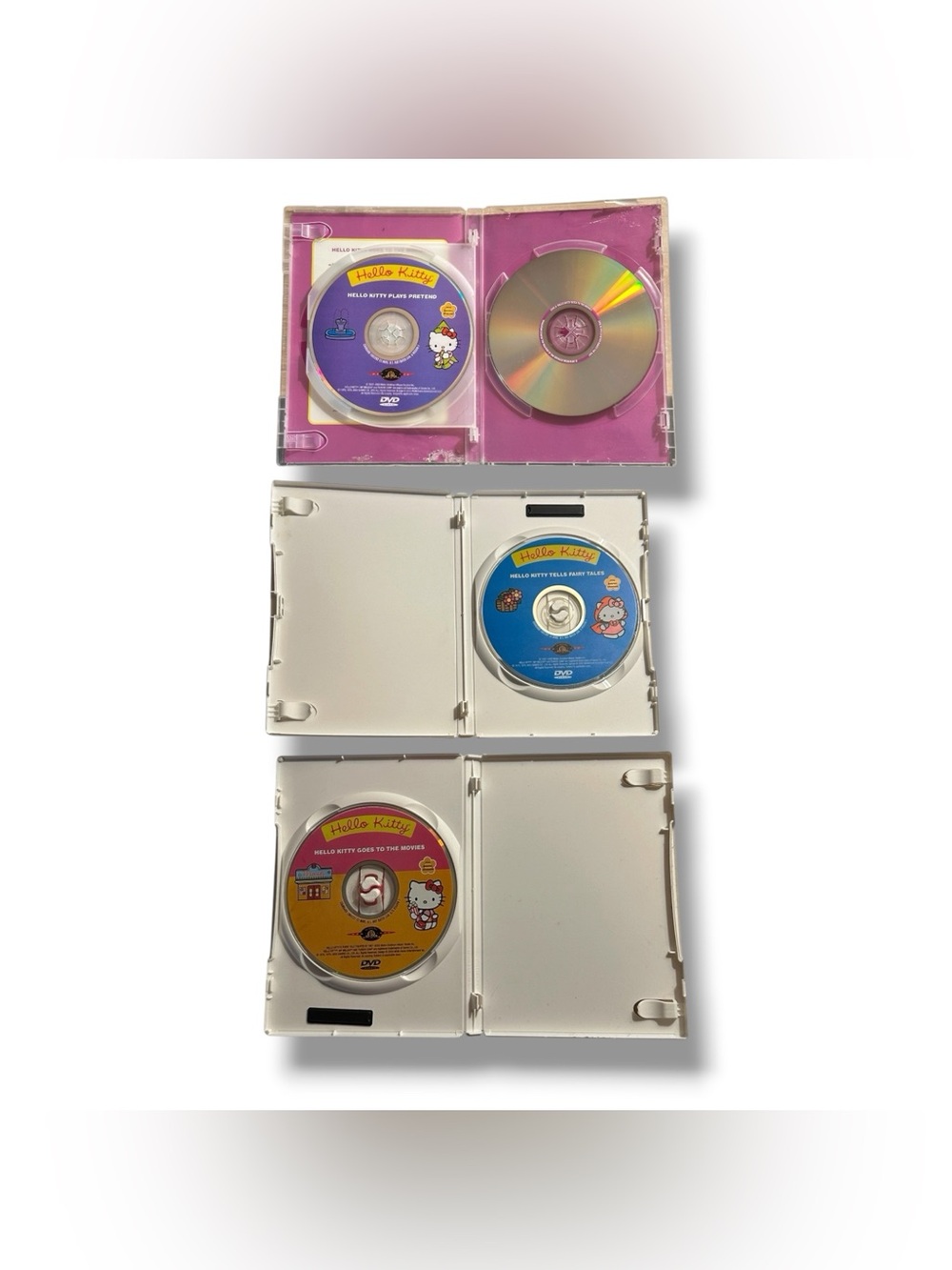 Hello Kitty DVD Bundle - Picture 3 of 11